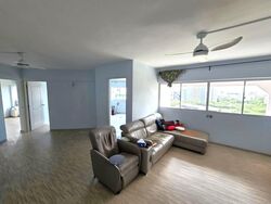 Blk 209 Bukit Batok Street 21 (Bukit Batok), HDB 4 Rooms #580140591